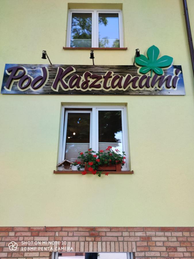Pokoje Goscinne Pod Kasztanami Łeba Exteriör bild