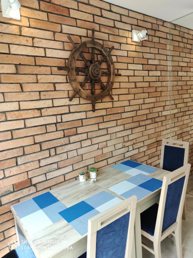 Pokoje Goscinne Pod Kasztanami Łeba Exteriör bild